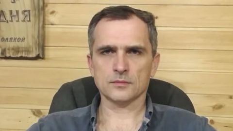 Юрий Подоляка: А еще прилетело по Кременчугской ГЭС, Трипольской ТЭЦ, нескольким крупным подстанциям, включая подстанцию "Киевская" 750кВ (соединяющую РовАЭС с Киевом)